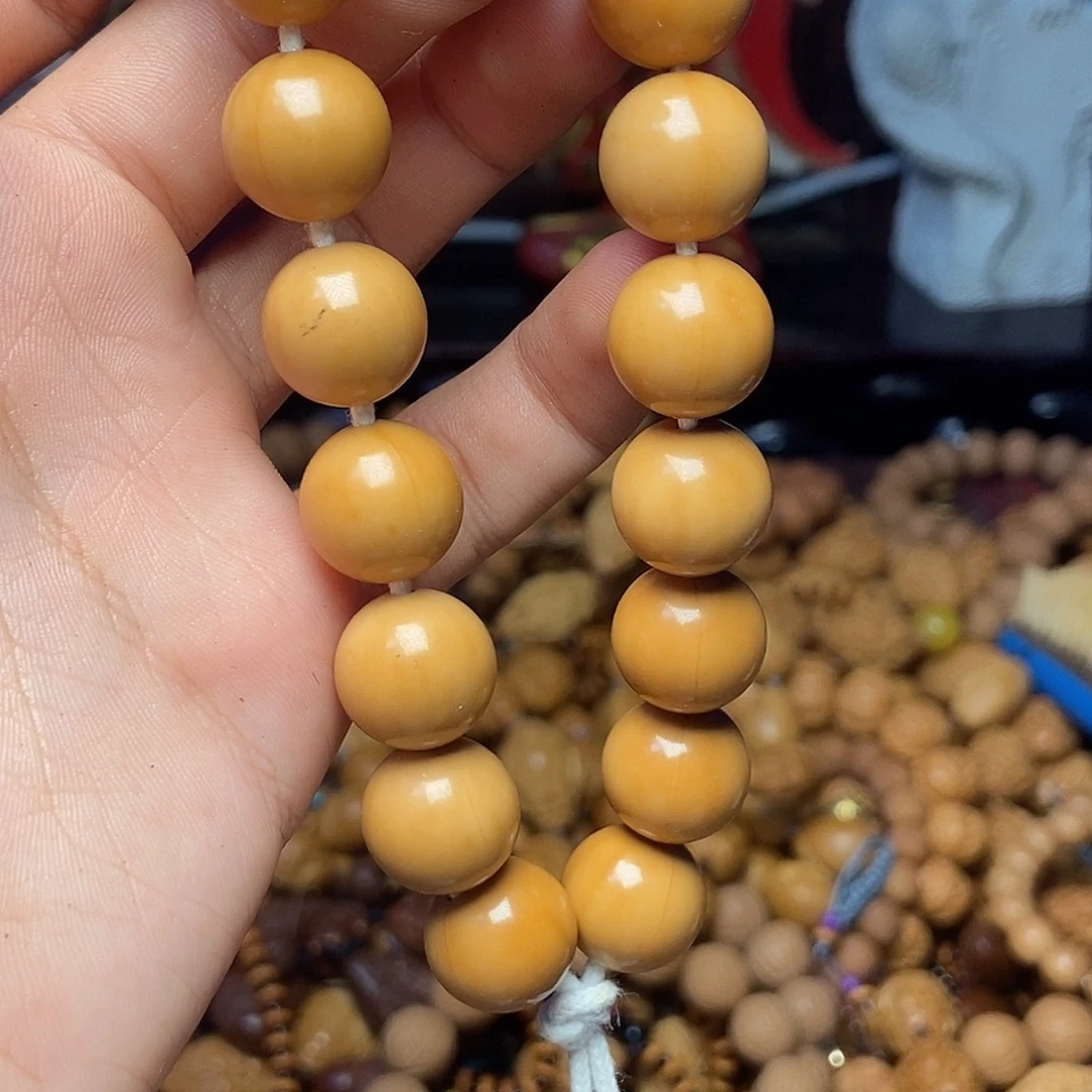南***天吊坠橄榄核hhjjjjjjjuhhhhjn