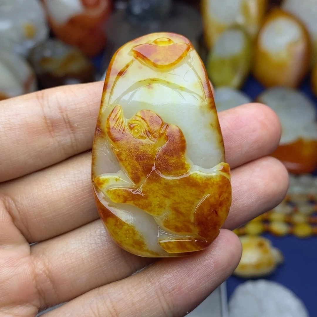 和田玉未镶嵌珠宝奇石