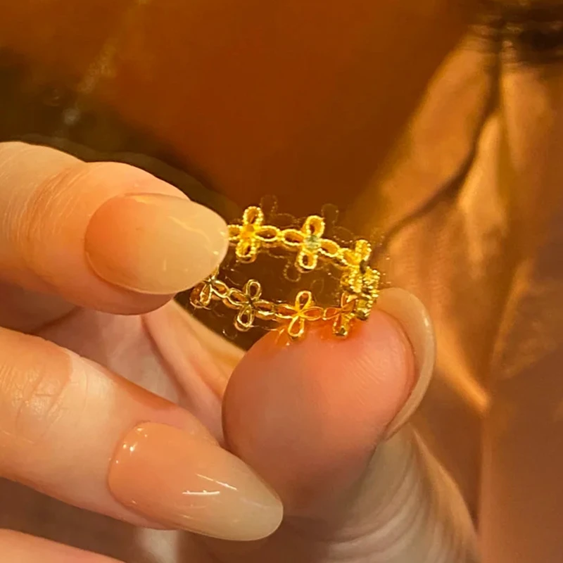 足金999镂空四叶草戒指黄金女戒固口指环百搭素圈计价520新年礼物
