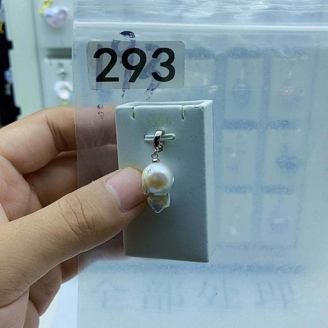 淡水珍珠颈饰合金