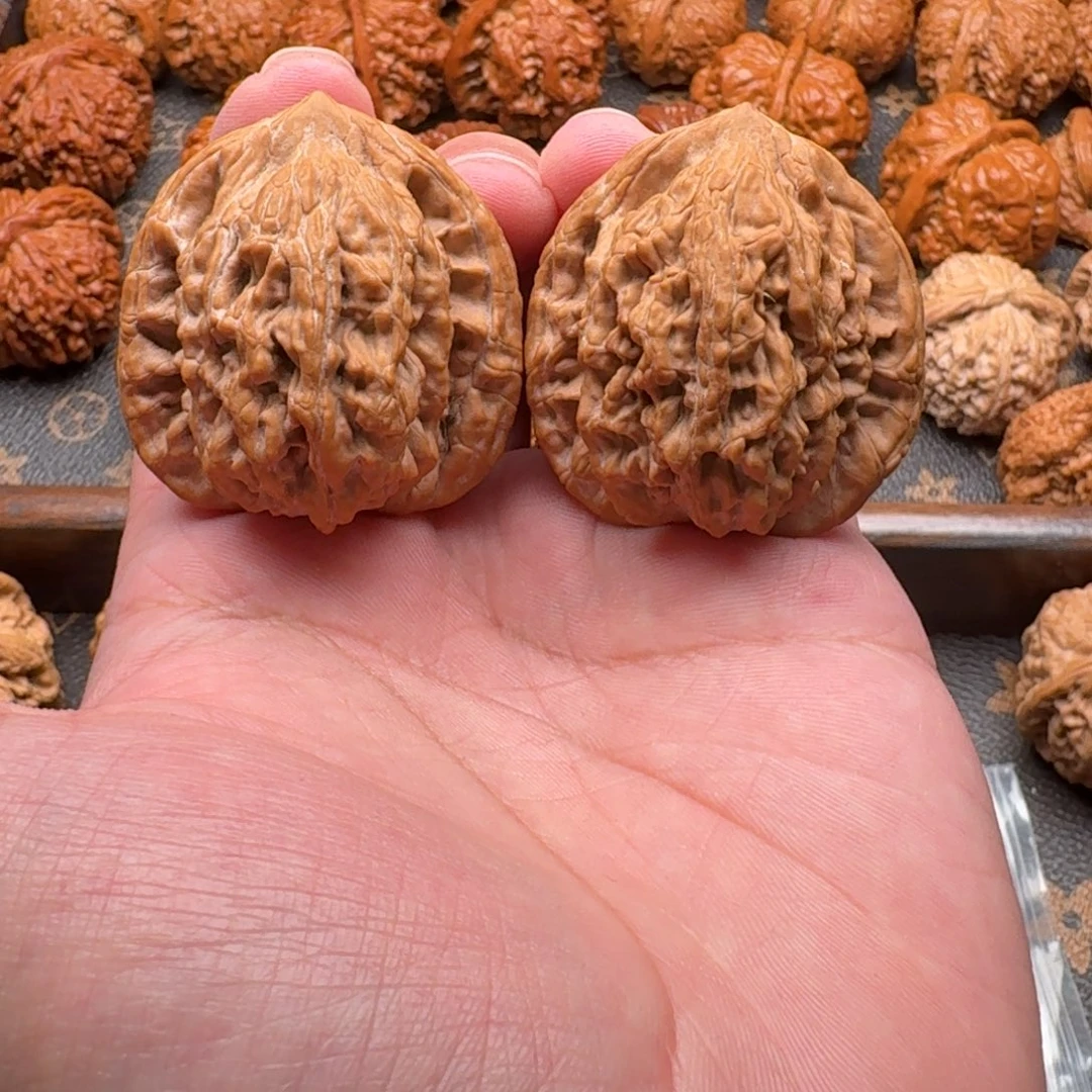 吊坠文玩核桃虎头