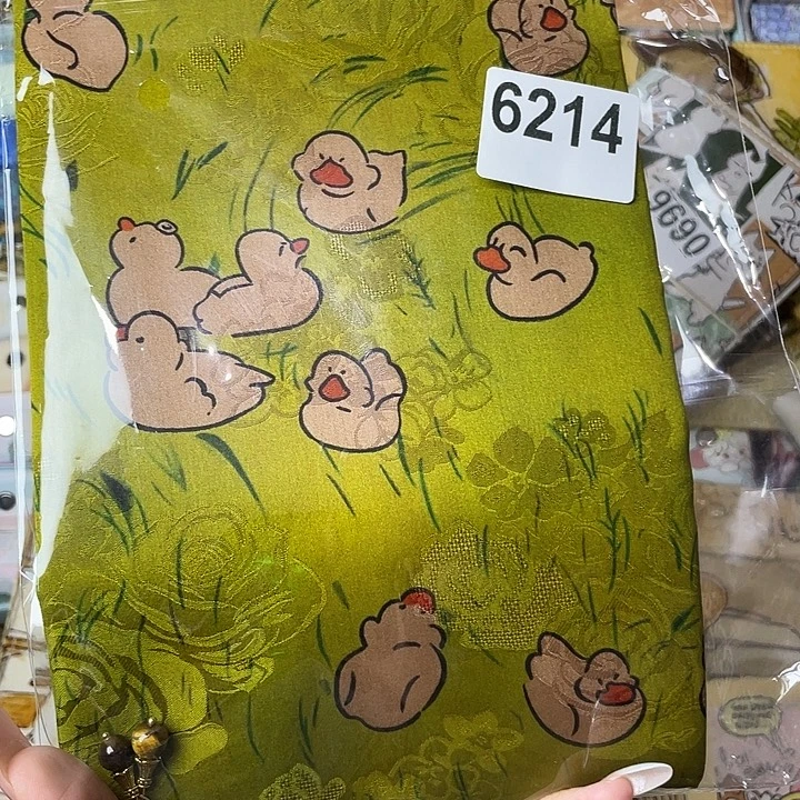 织绣香云纱a5定页仅书衣6214