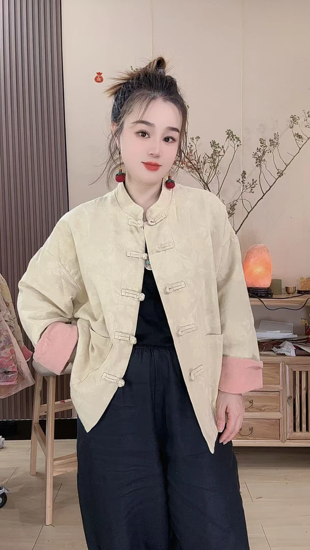 女对襟开襟提花厚款宽松型短外套单排扣加厚新中式
