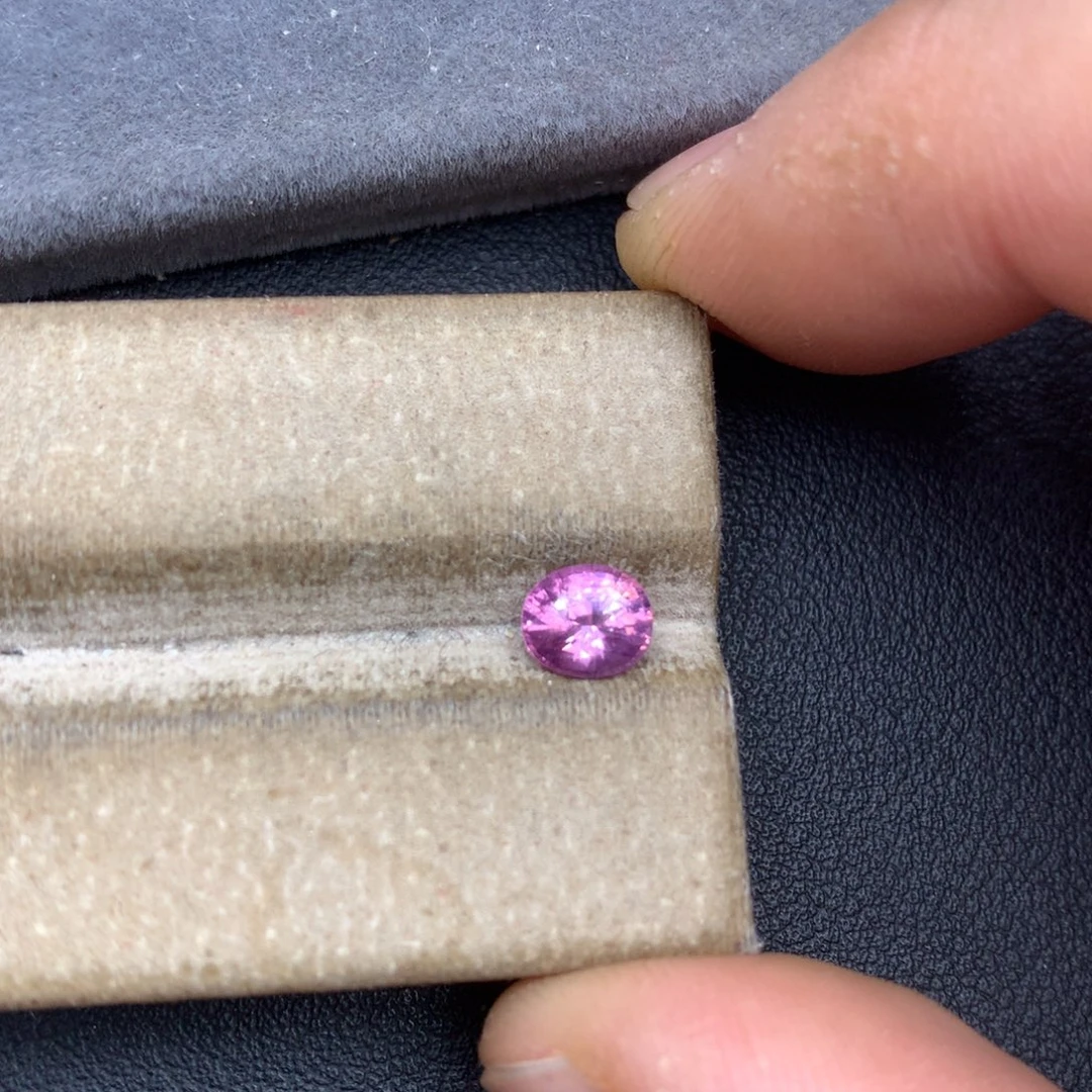 裸石蓝宝石0.98ct无烧