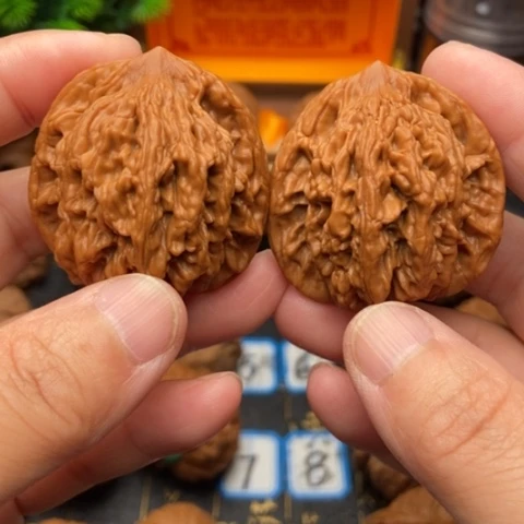 文玩核桃吊坠麦虎43全品