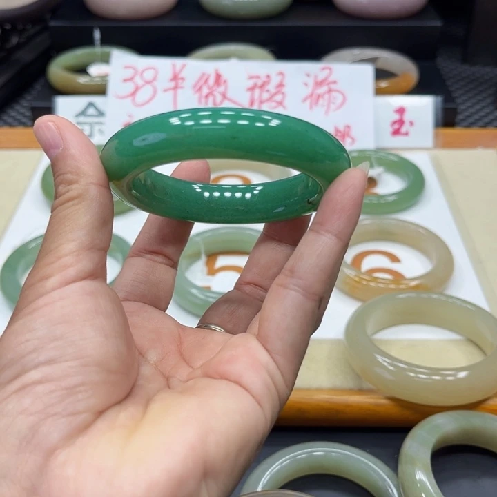 未镶嵌手镯石英质玉幸**家