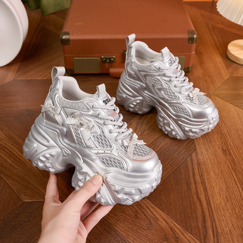 10cm内增高老爹鞋女2025夏季网面透气时尚百搭网红厚底松糕休闲鞋