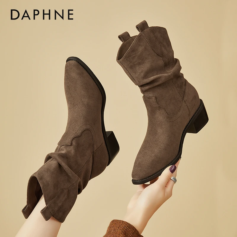达芙妮棕色西部牛仔堆堆靴女2025新款秋冬尖头粗跟短靴中筒马丁靴