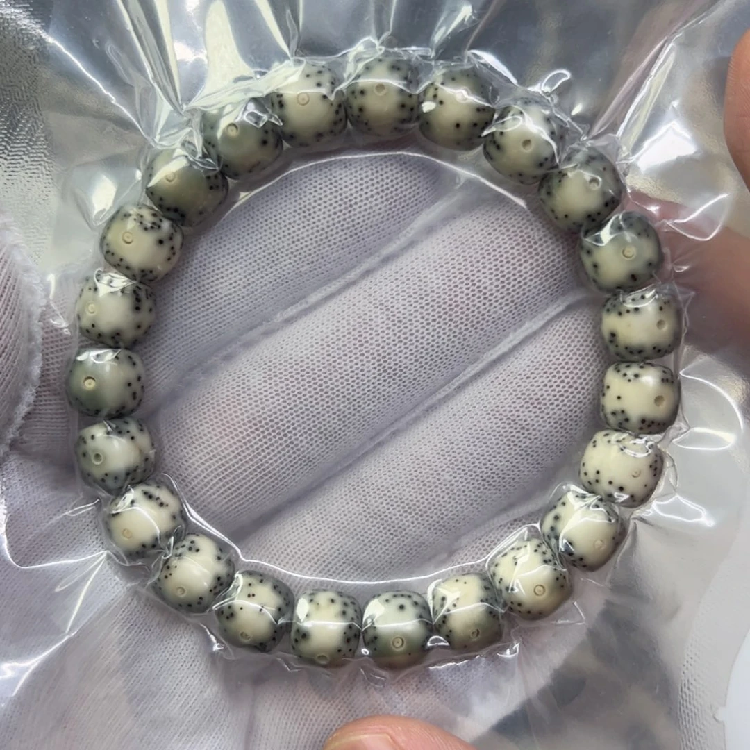 星月菩提手串10通体留白a7