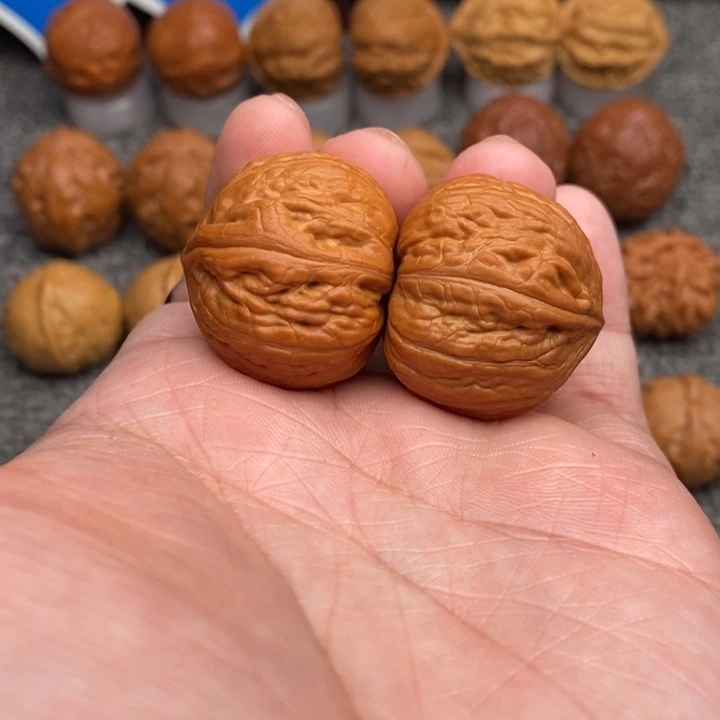 文玩核桃把件…………