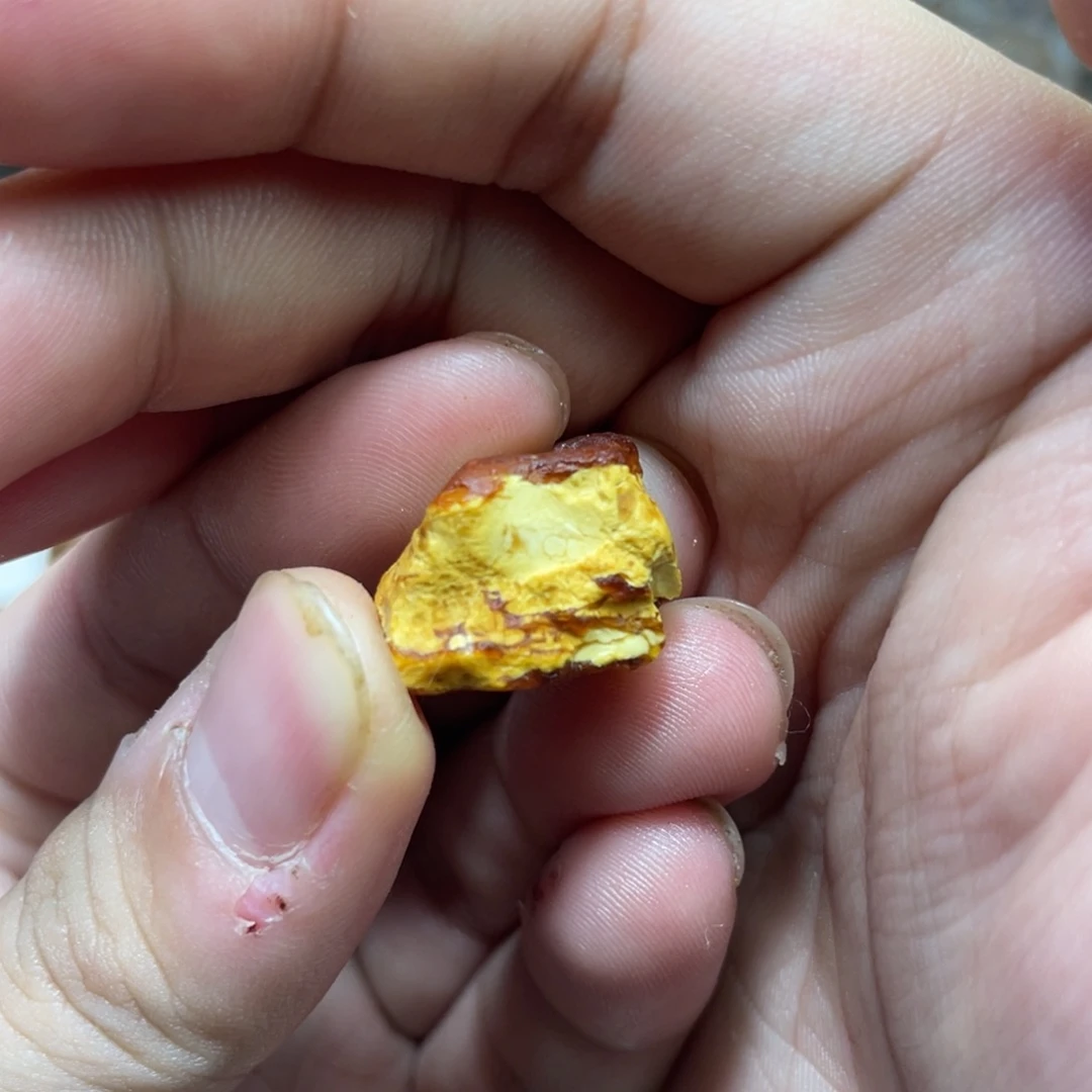 定制琥珀天然原矿