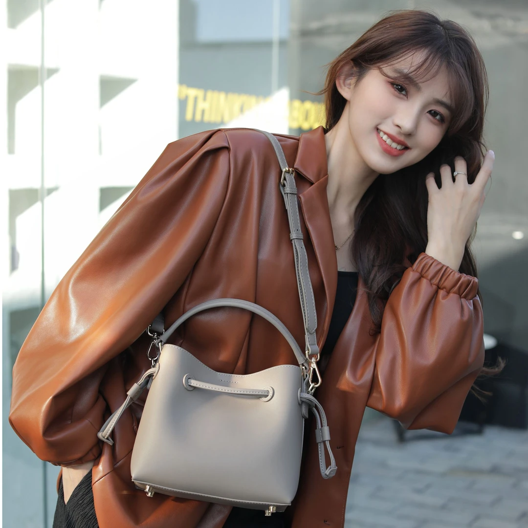 【工厂直发】J-8221-奶杏轻奢时尚气质女包