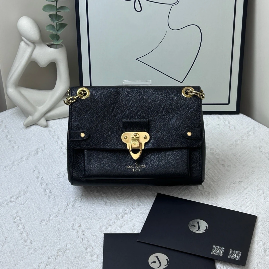 95新 LouisVuitton/路易威登 斜挎包vavin 黑色 芯片款/JW6966