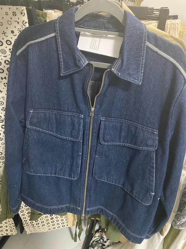 欧洲小众 时尚潮牌 男女外套卫衣裤子 尾货 价格小贵