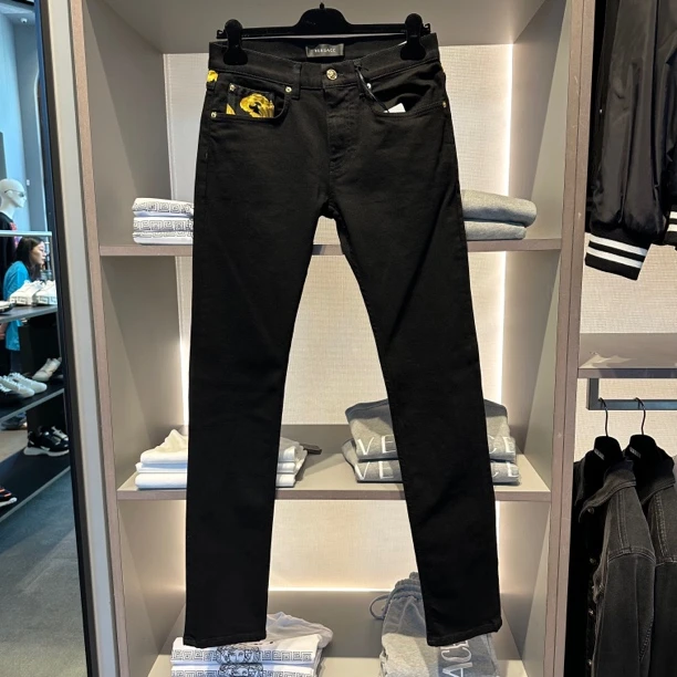 全新未使用 VERSACE/范思哲 男款新款黑金巴洛克印花修身牛仔裤