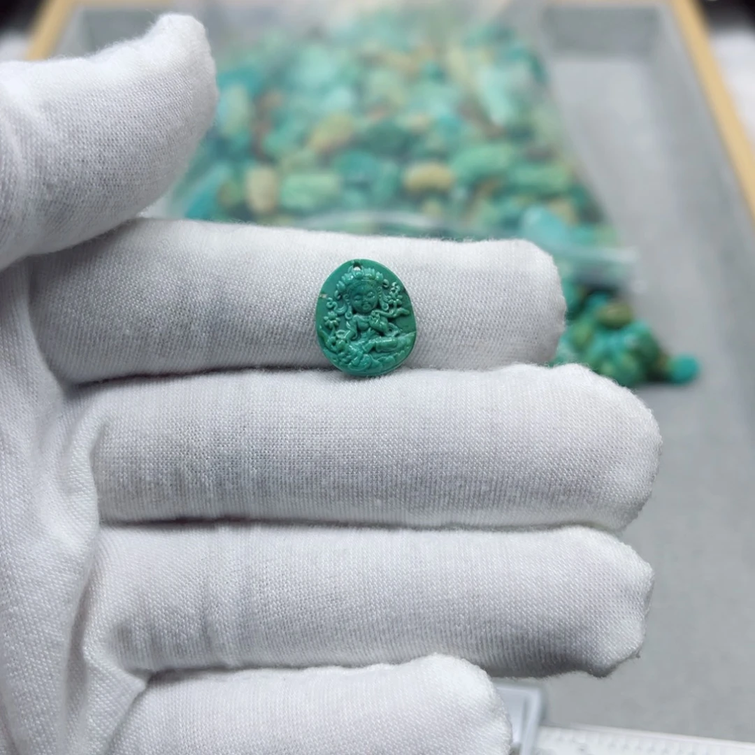 绿松石未镶嵌挂件