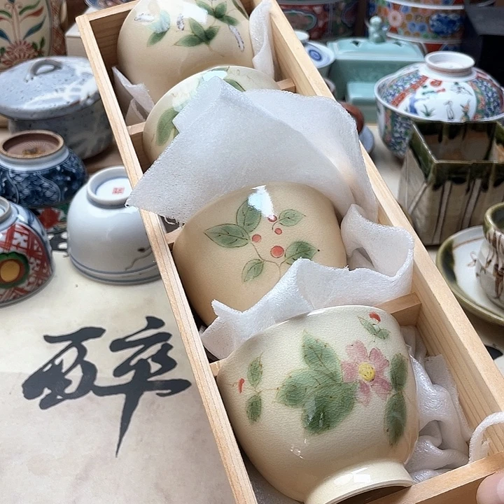 雨***声瓷片001 一人直播，看品直播间说序号