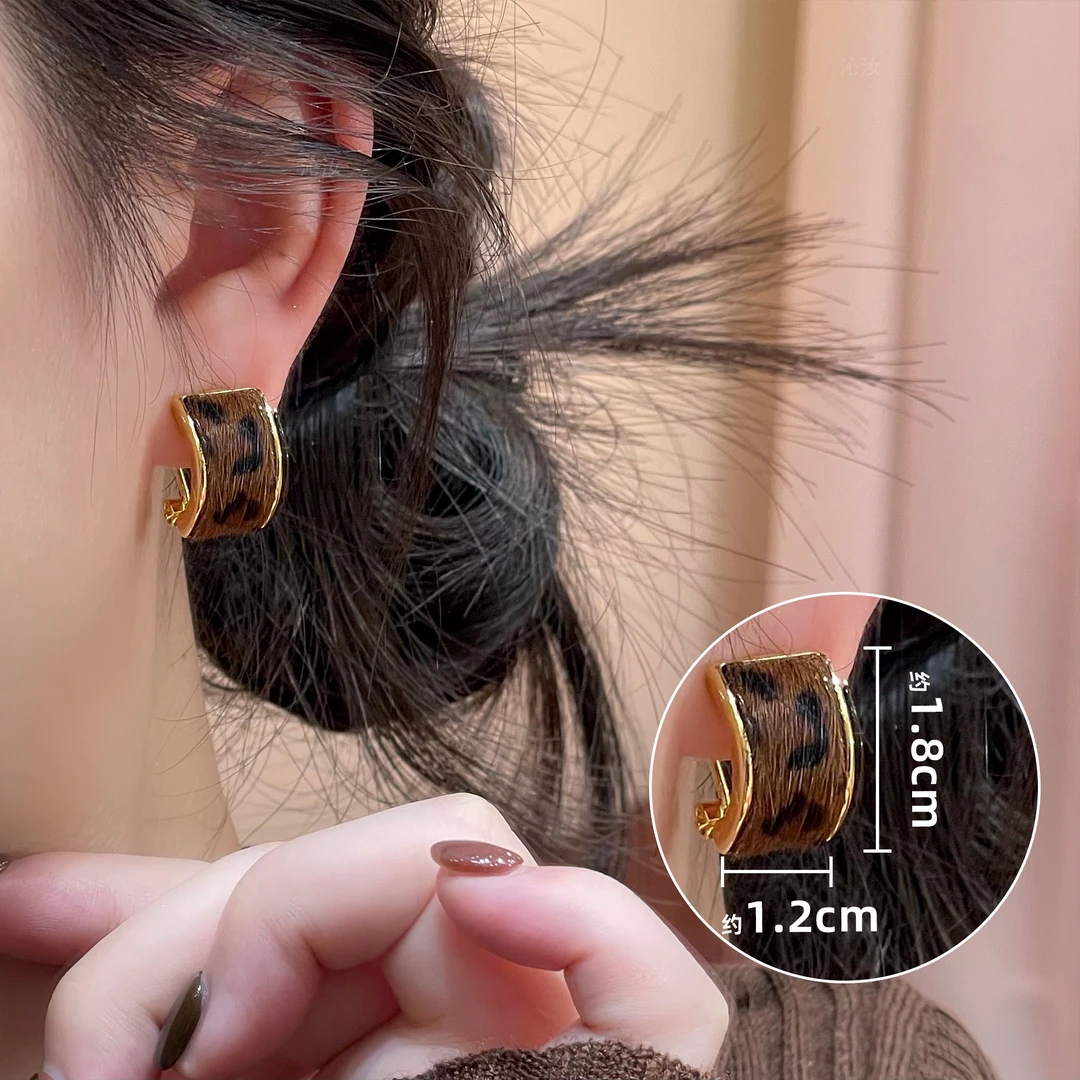 【沁汝饰品】F686豹纹耳拍时尚小众气质轻奢百搭