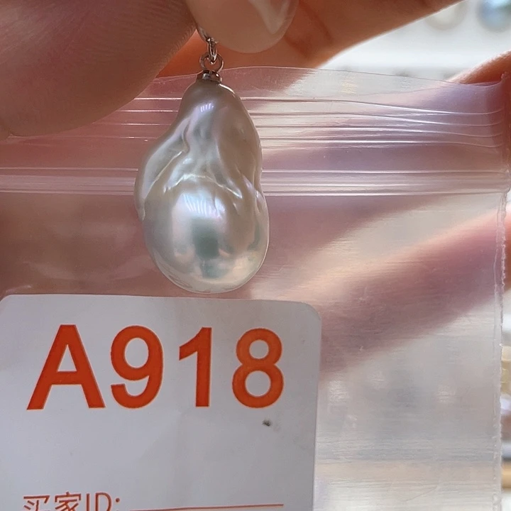 未镶嵌天然珍珠。  漏 漏 漏淡水珍珠