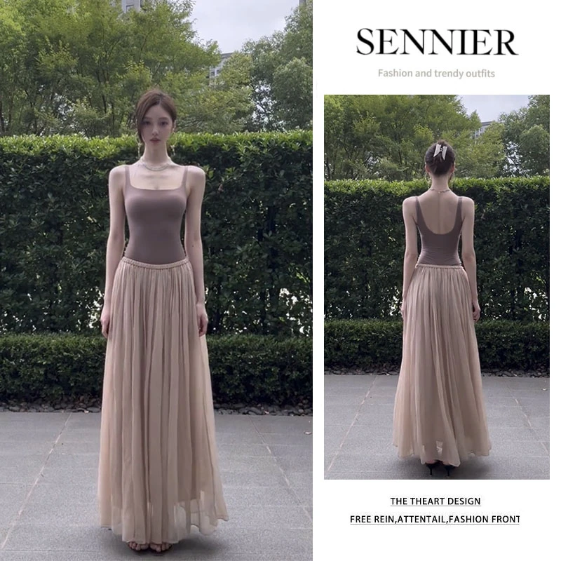 夏季穿搭2025新款韩版百搭气质修身露背背心显瘦高腰半身裙两件套