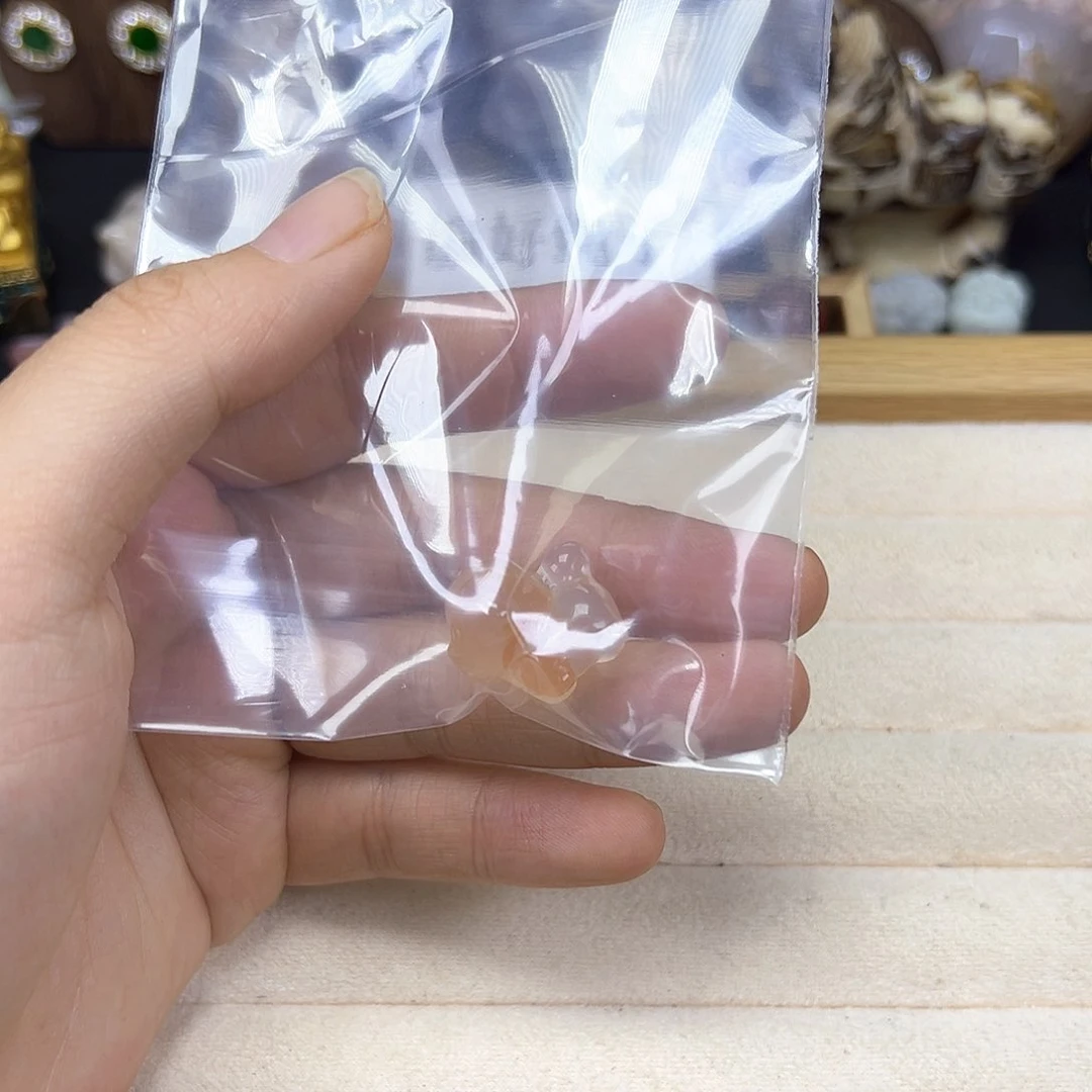 石英质玉未镶嵌吊坠(赠链)同*