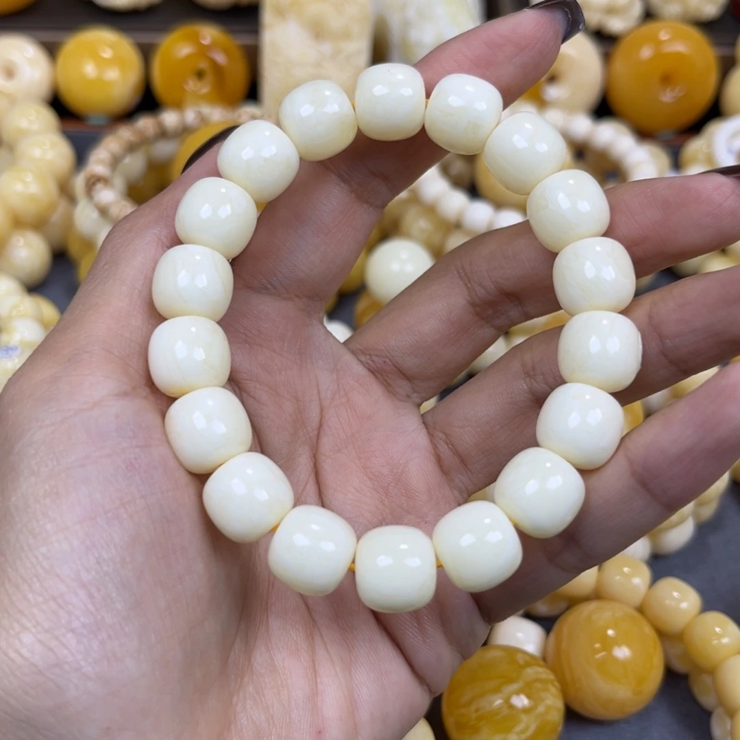 琥珀未镶嵌手串11.7mm
