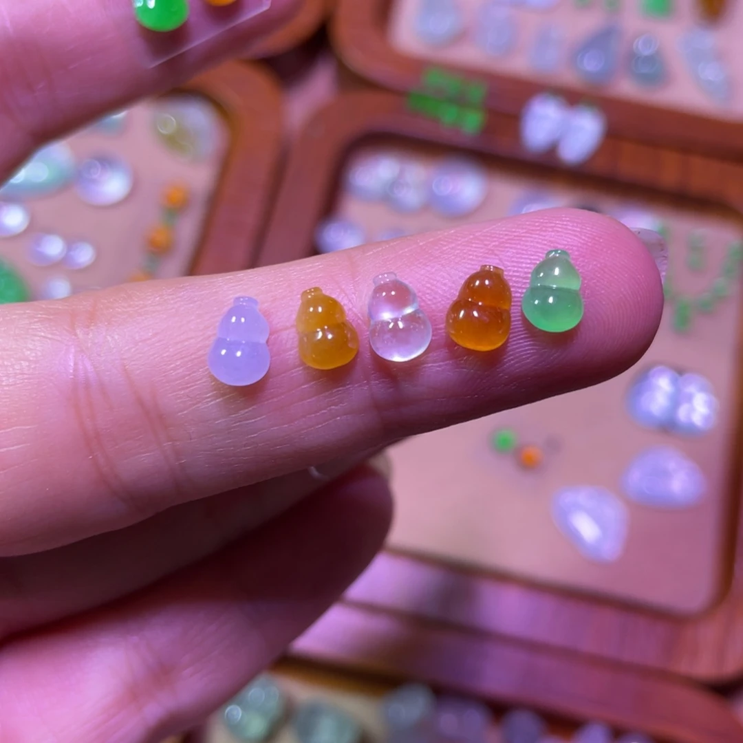 定制翡翠未镶嵌葫芦