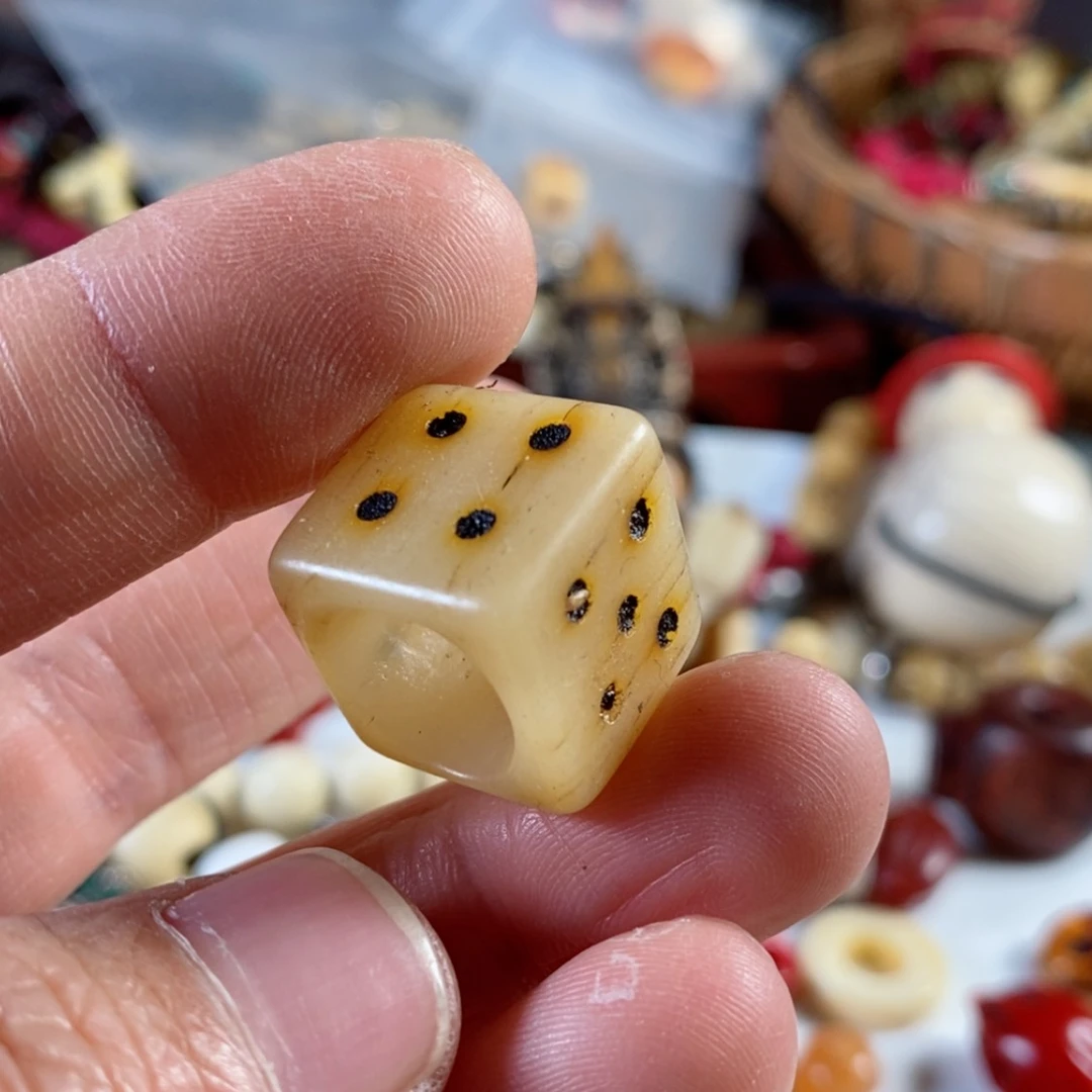 【闪购商品】树脂制品