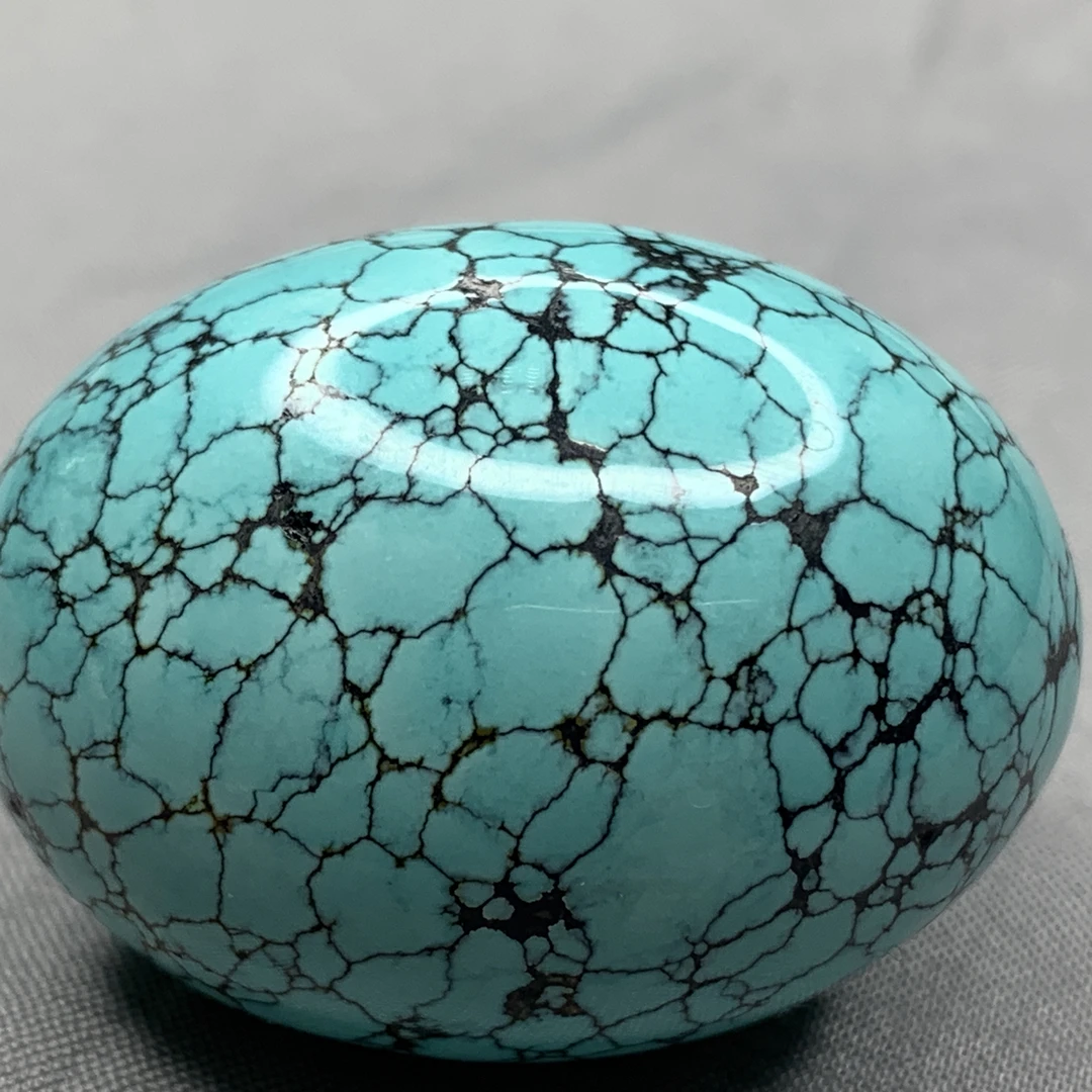 原矿绿松石水草纹大尺寸枣珠，尺寸26.2x35.1mm重34.77克