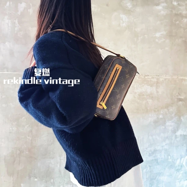 95新 LouisVuitton/路易威登 复燃精选/老花小号开口笑