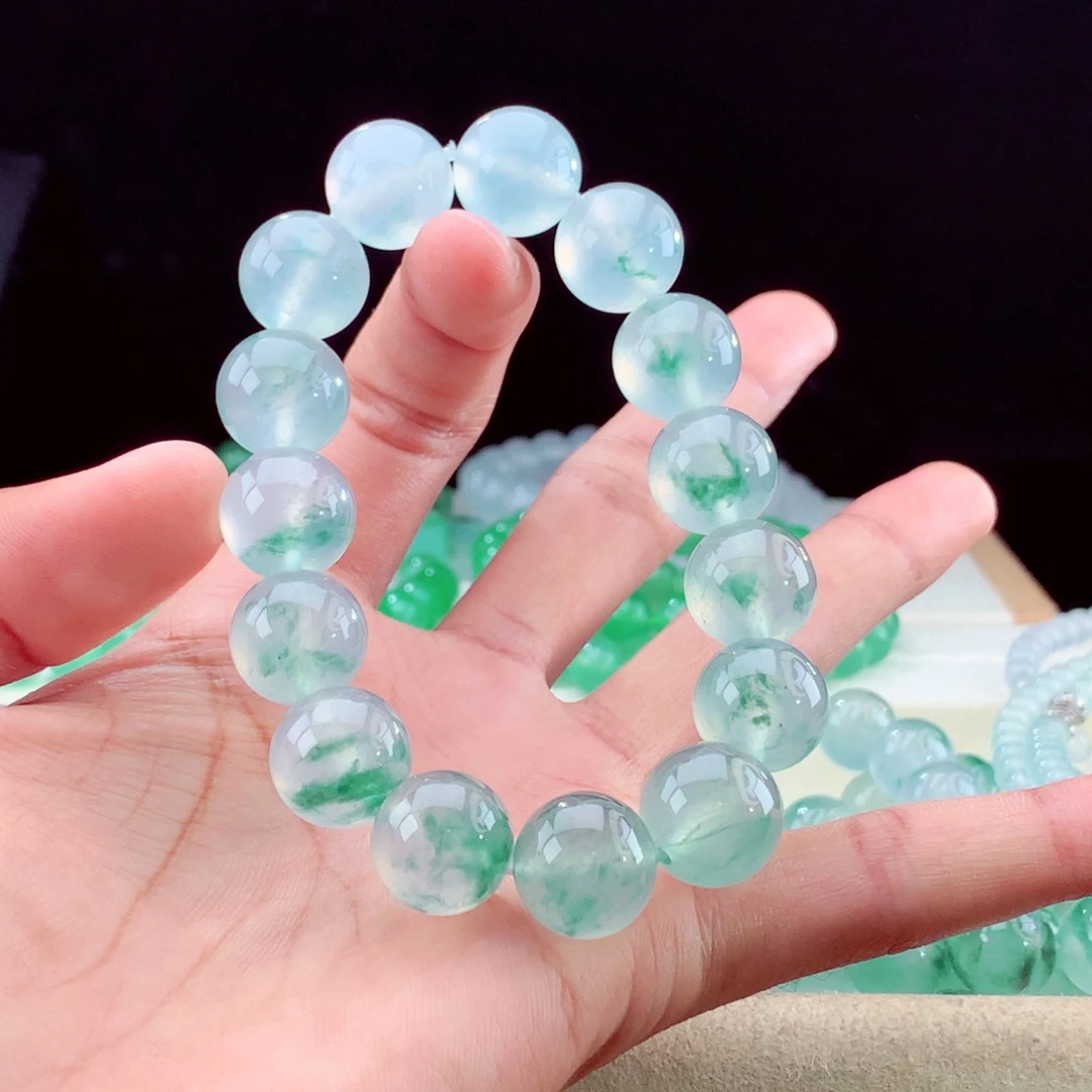 未镶嵌手串翡翠天然翡翠