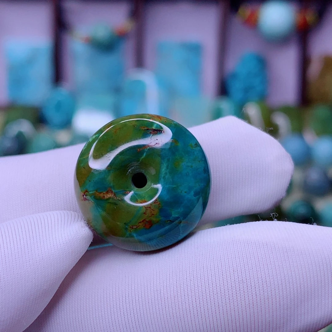 绿松石未镶嵌原矿绿松石