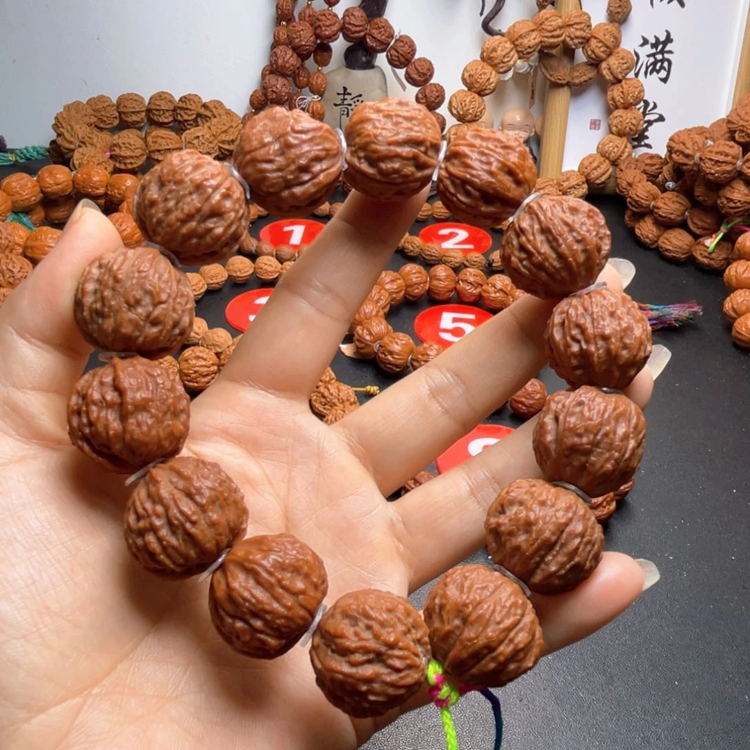 文玩核桃手串荔枝纹