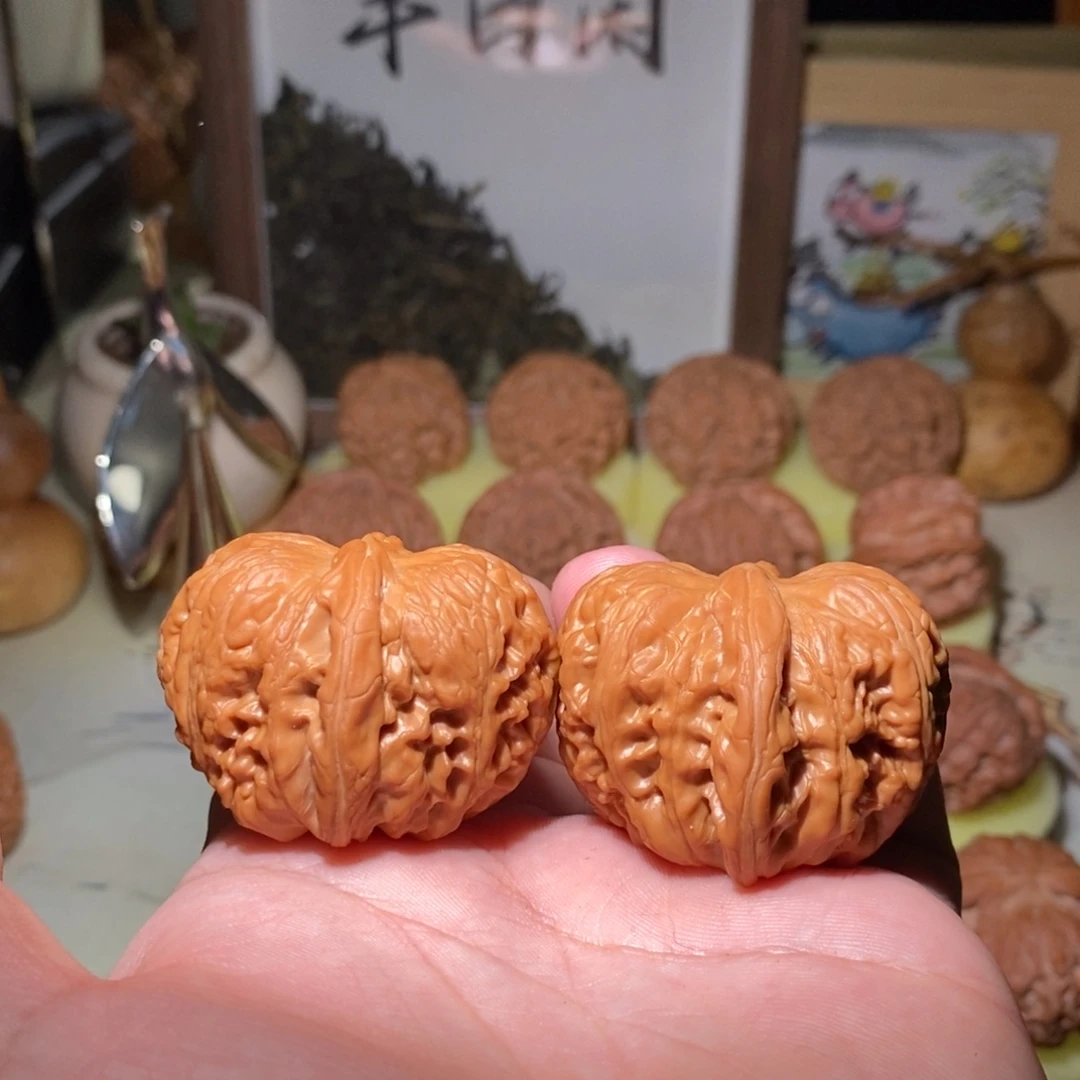 把件文玩核桃全品44尺寸精品元宝翘尖