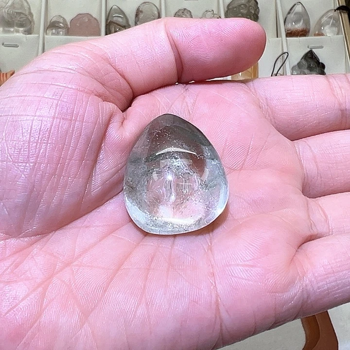 未镶嵌吊坠(不含链)水晶一*