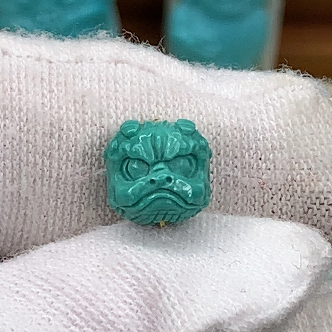 绿松石未镶嵌挂件