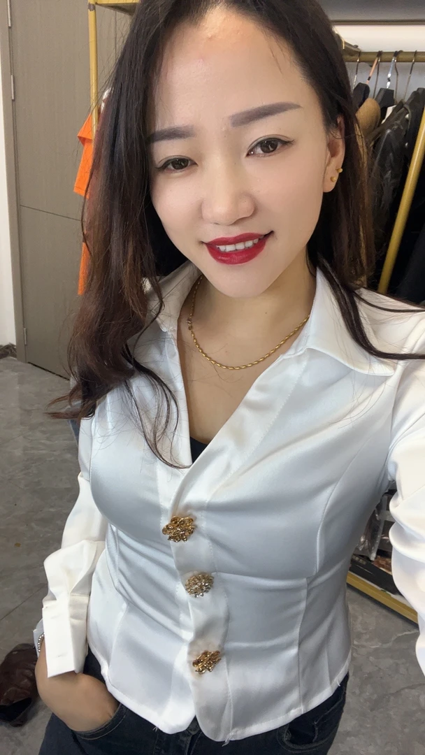 白色长袖修身短款衬衫纯欲风设计感上衣