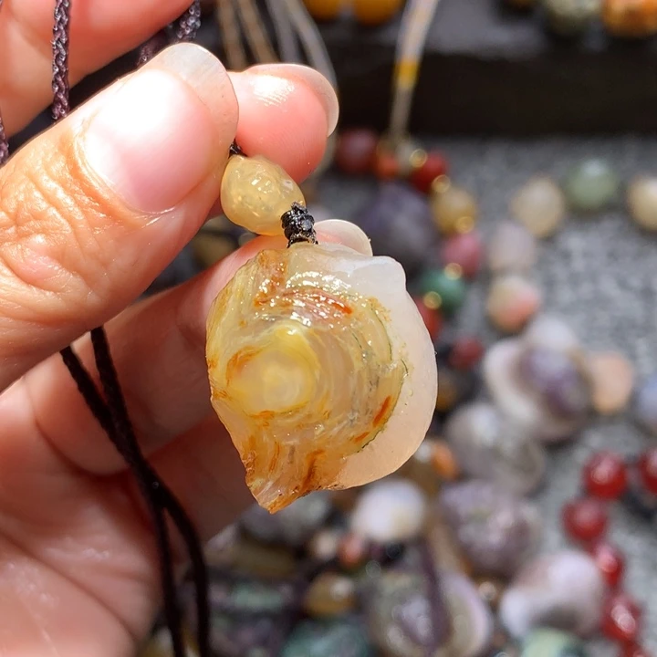 玛瑙/玉髓未镶嵌珠宝半成品