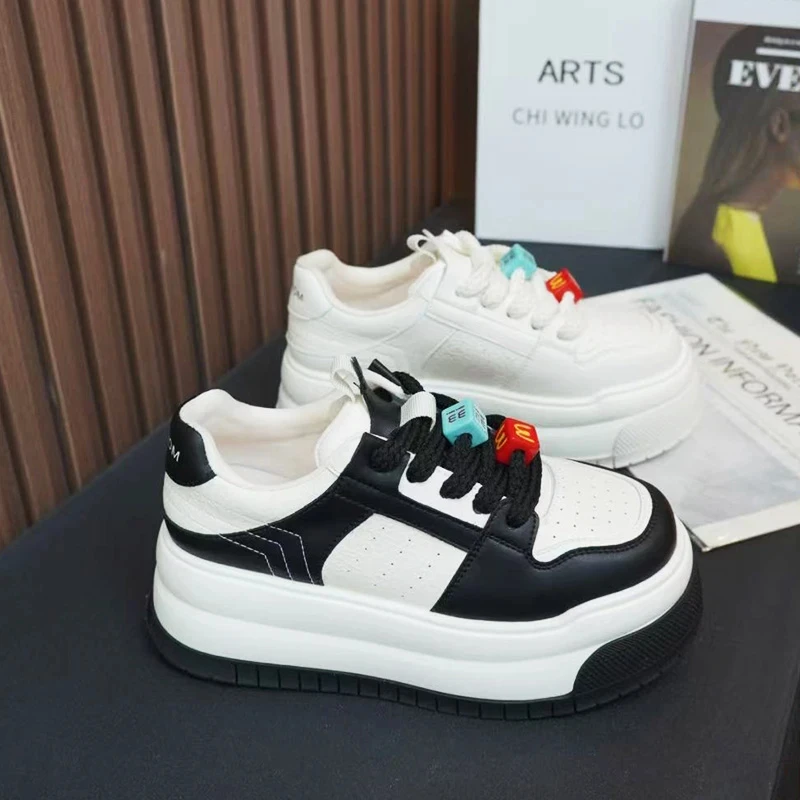 【白鹿】2025春季新款厚底小白鞋女小众设计高级感厚底休闲板鞋P