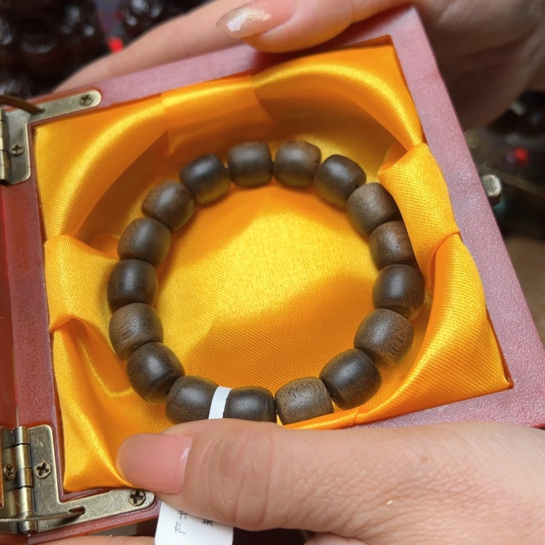 滴血莲花菩提吊坠