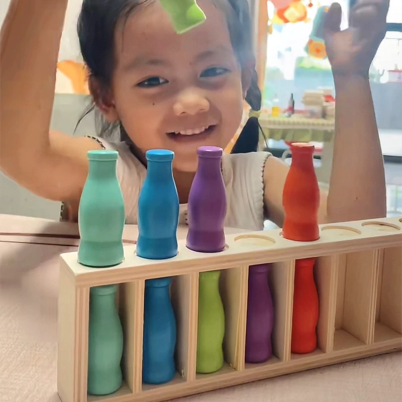 趣味猜瓶子颜色配对儿童记忆力逻辑思维训练桌游益智玩具对对碰