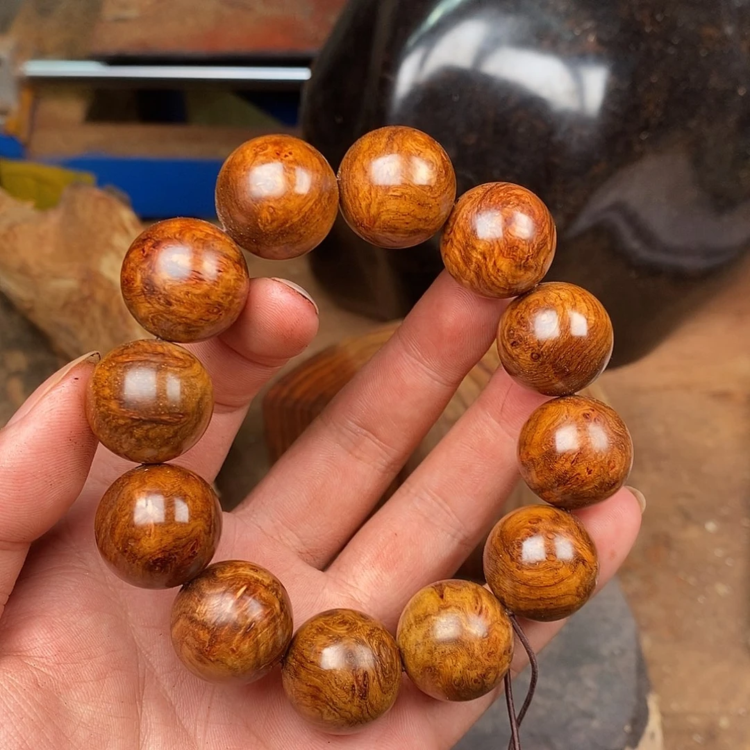 木见****℡黄花梨瘤巴，，20