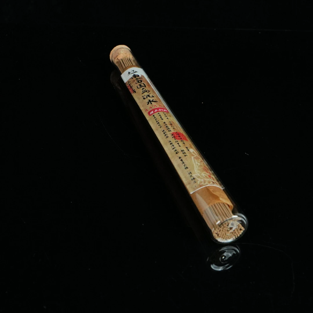 A9162 2003年越南富国岛沉香线香 /  20g