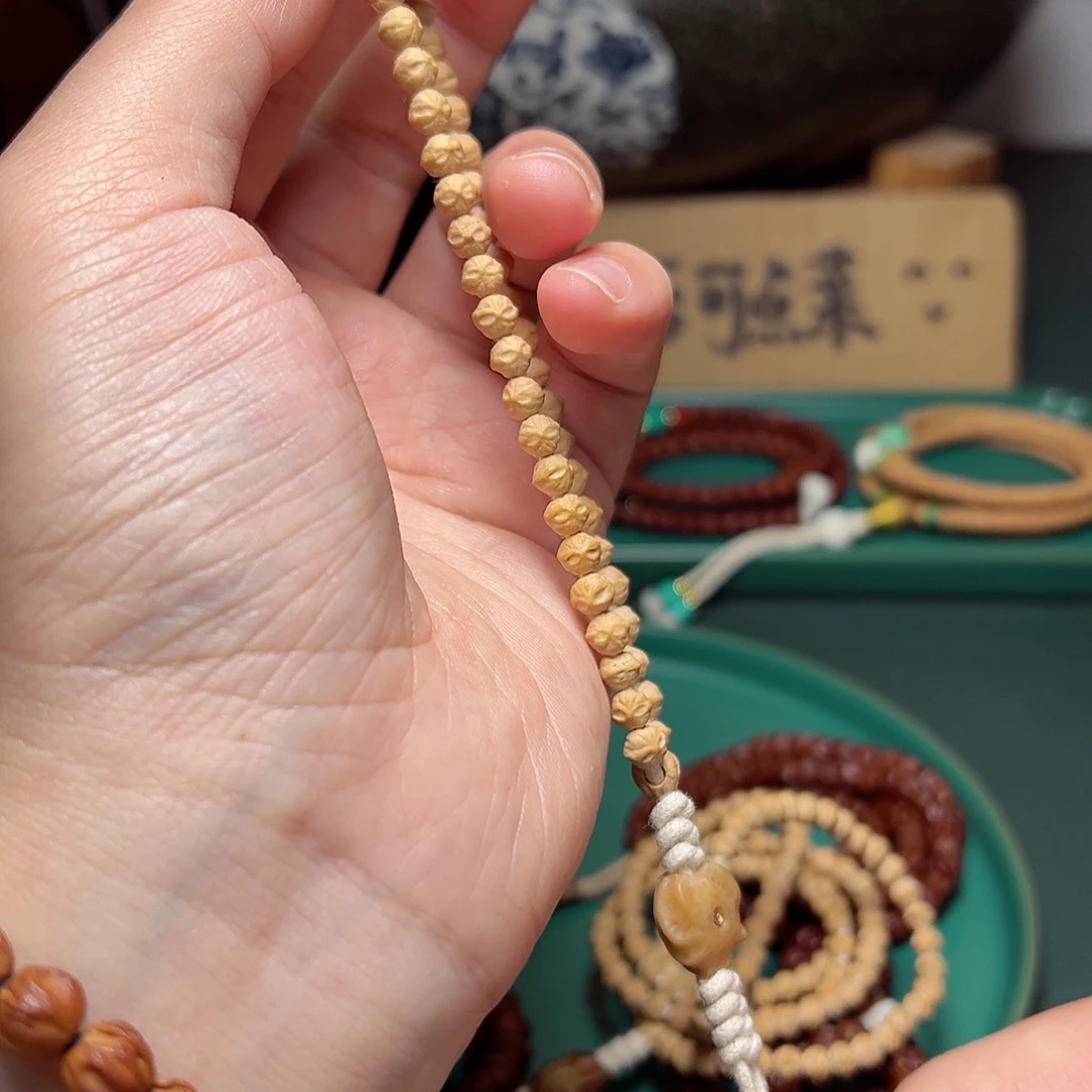 柏香籽/百香籽吊坠75.5