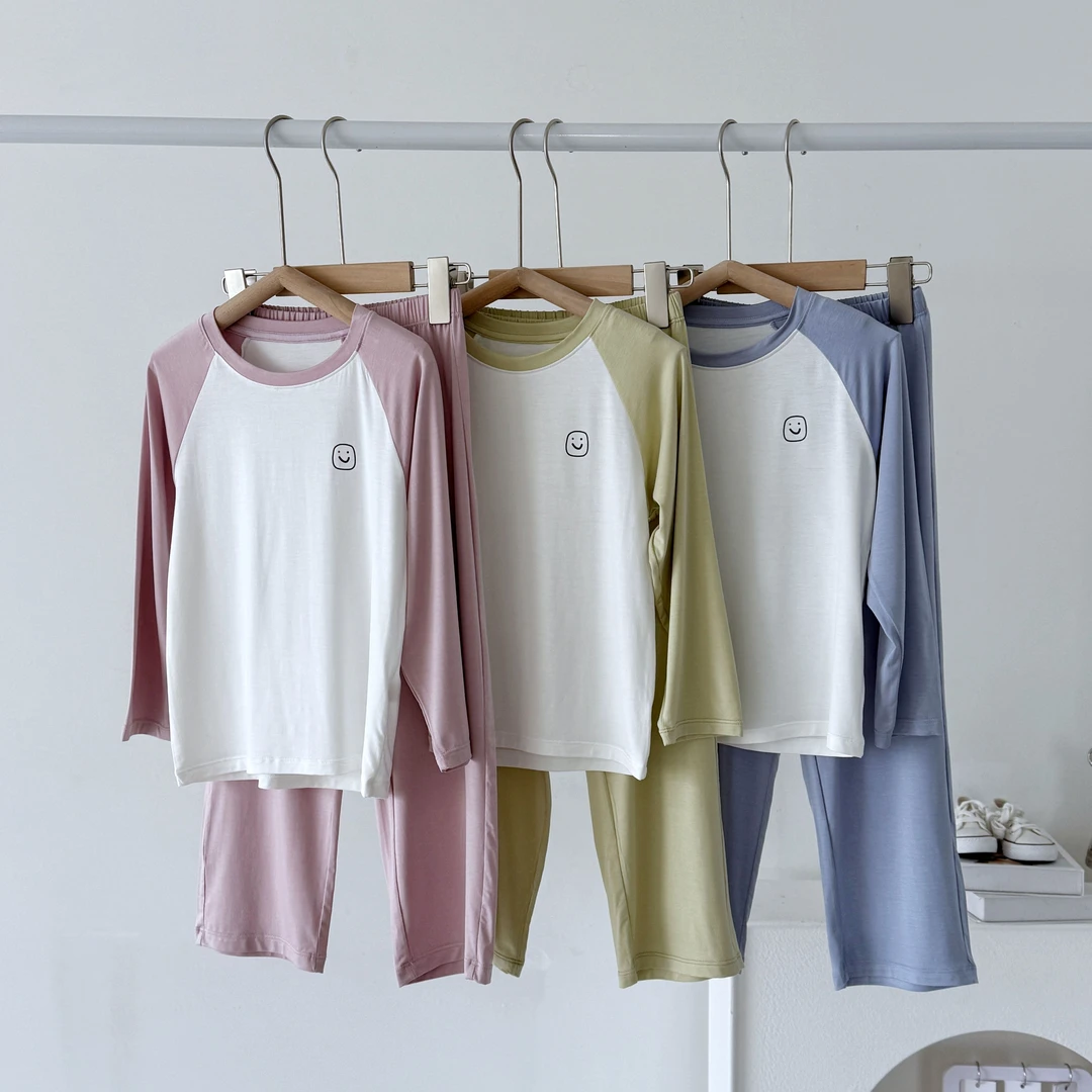 2025年新款高品质优可丝笑脸长袖套装家居服