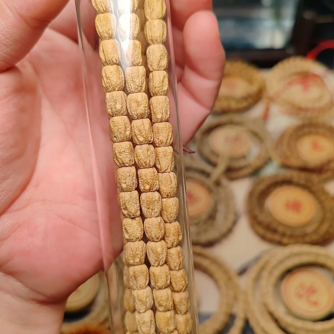 柏香籽/百香籽吊坠華*