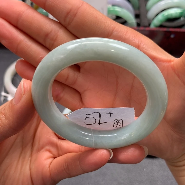 未镶嵌手镯翡翠手镯