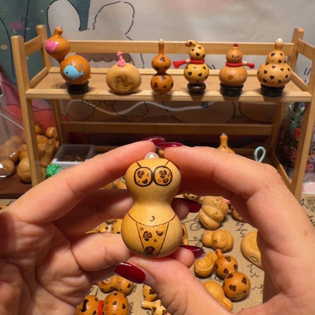 木绕指葫芦 烙画1111