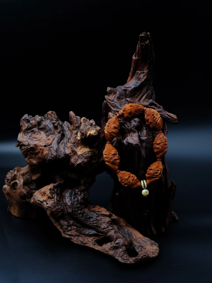 橄榄核雕刻 【一念成佛】