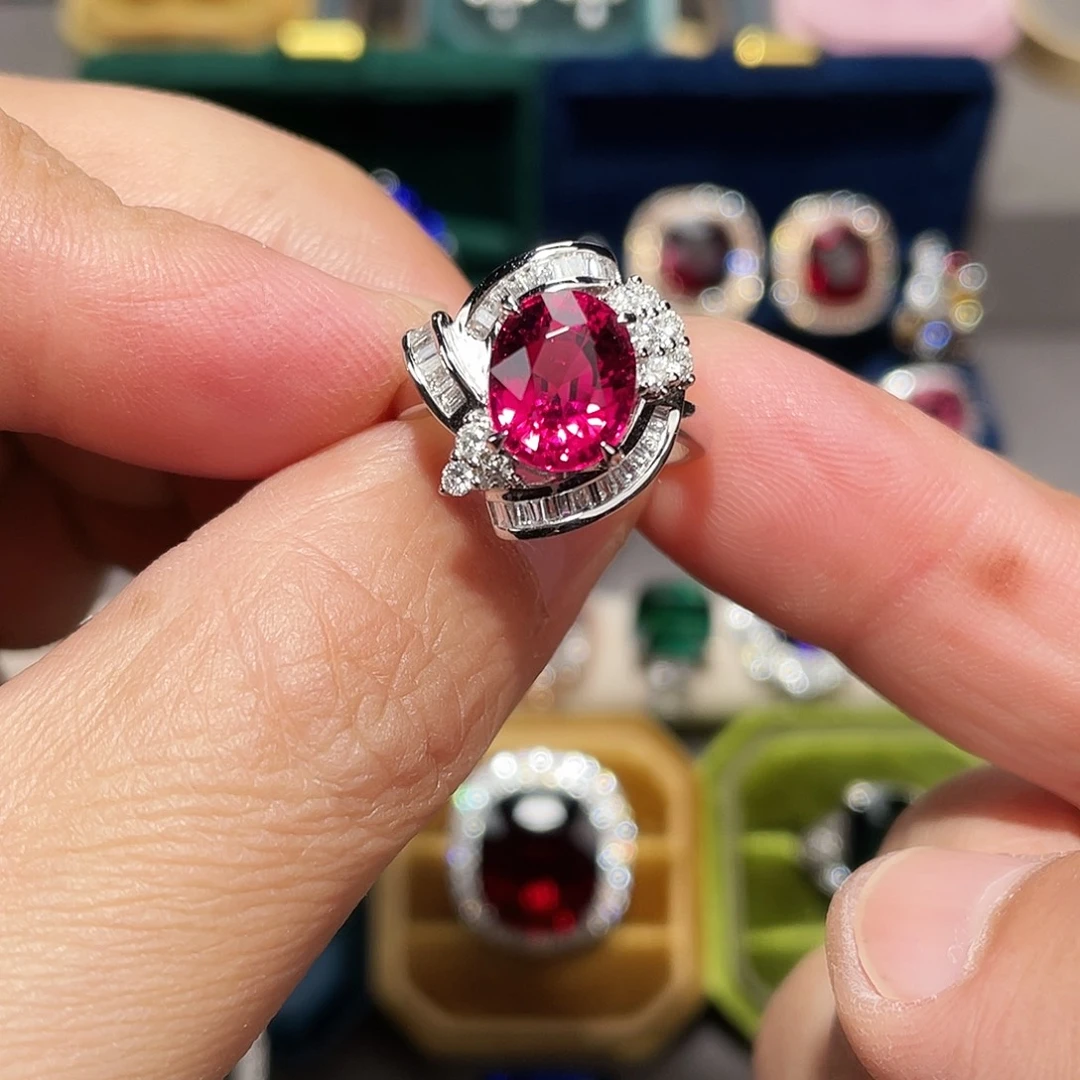 18K金镶嵌戒指碧玺3.92ct